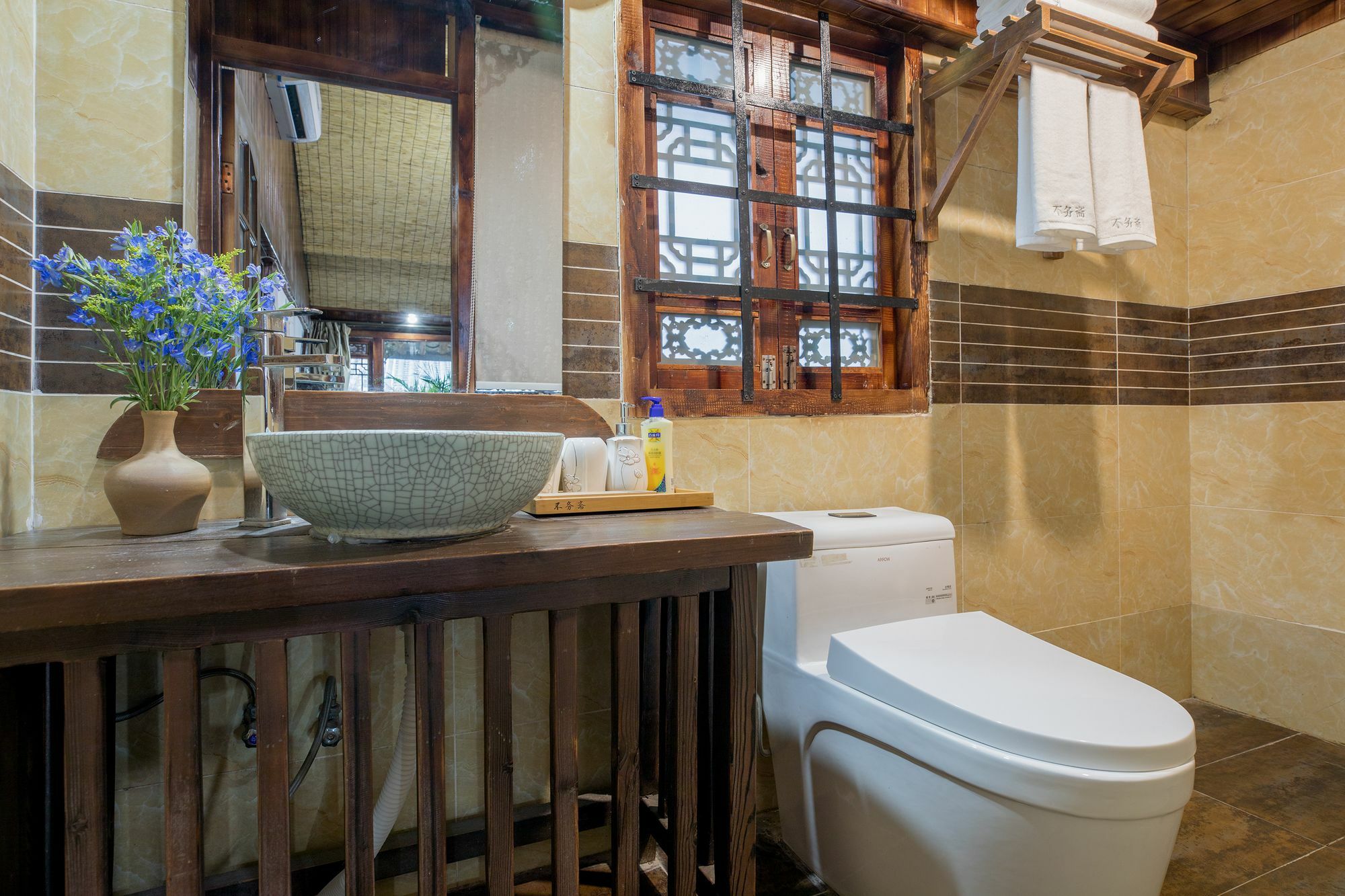 Lijiang Buwuzhai Inn Eksteriør bilde